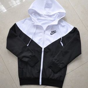 Brand new nike windbreaker